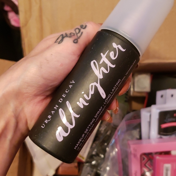 Make up bundle - Picture 10 of 16